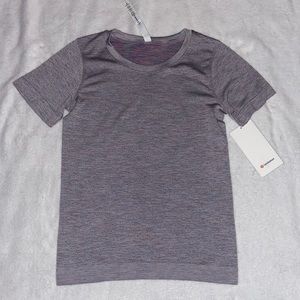 COPY - NWT Size 4 Grey Lululemon Swiftly Relaxed SS